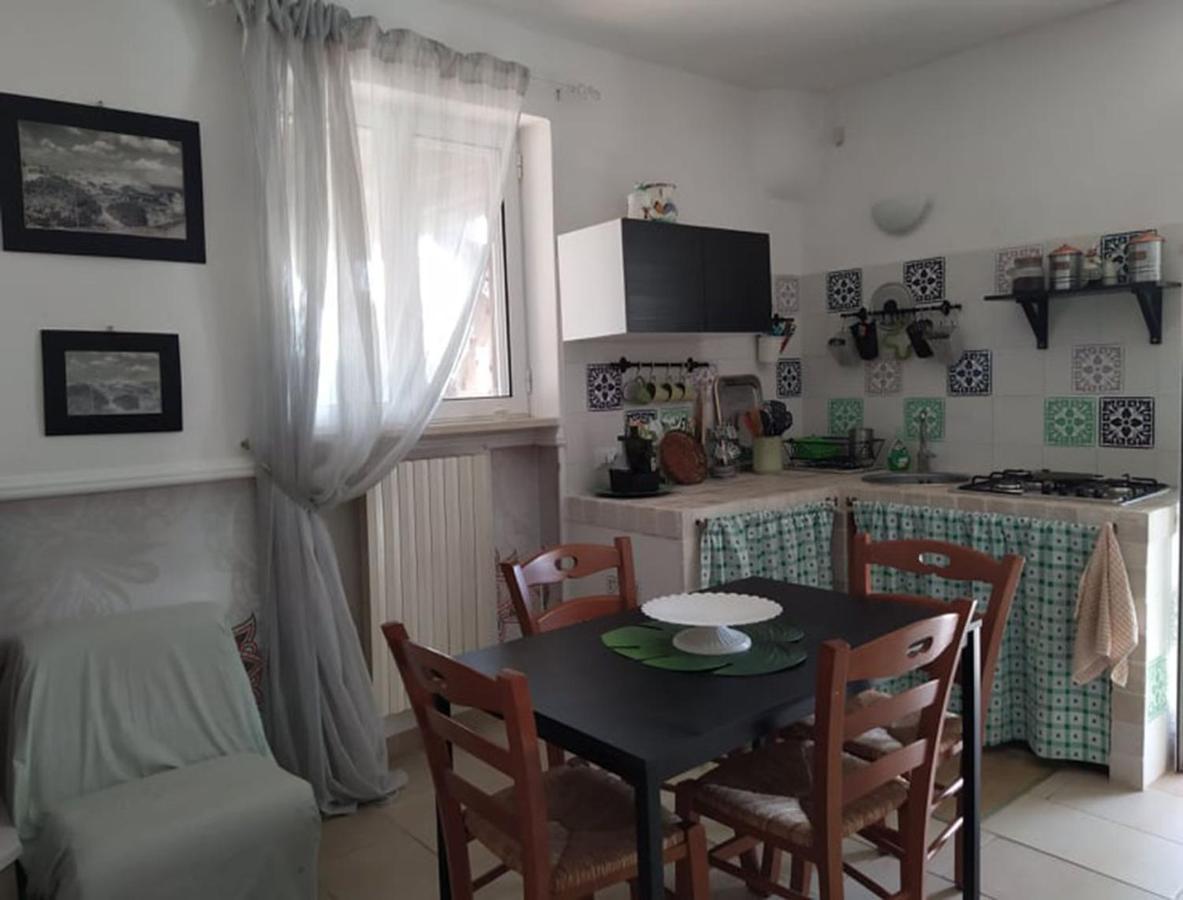אוסטוני Villa Gardenia מראה חיצוני תמונה