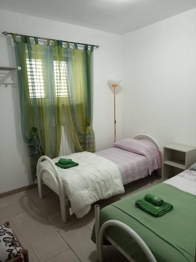 אוסטוני Villa Gardenia מראה חיצוני תמונה