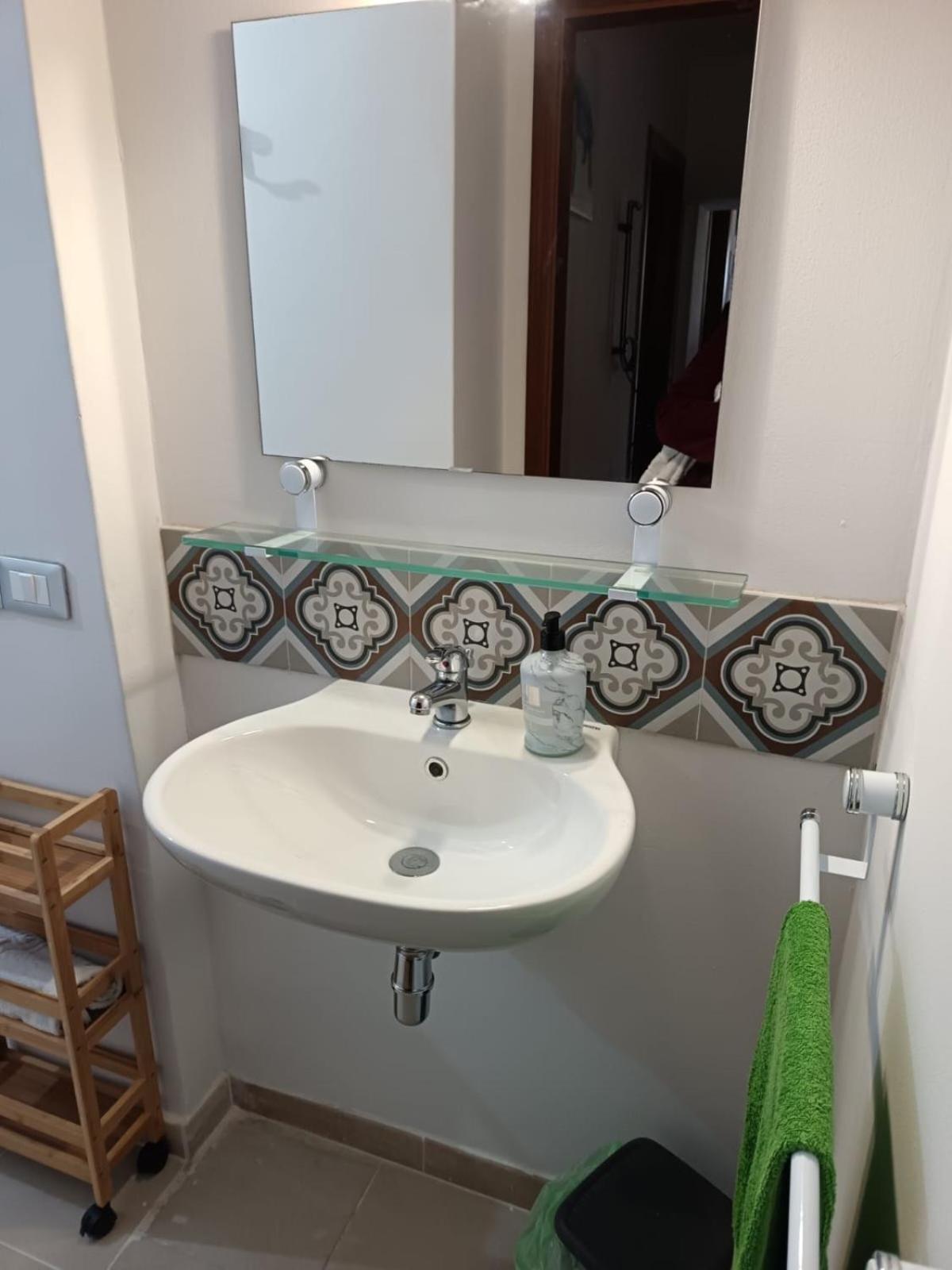 אוסטוני Villa Gardenia מראה חיצוני תמונה